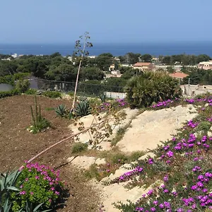 Casa vacanze Le Di Consuelo, Pizzolungo